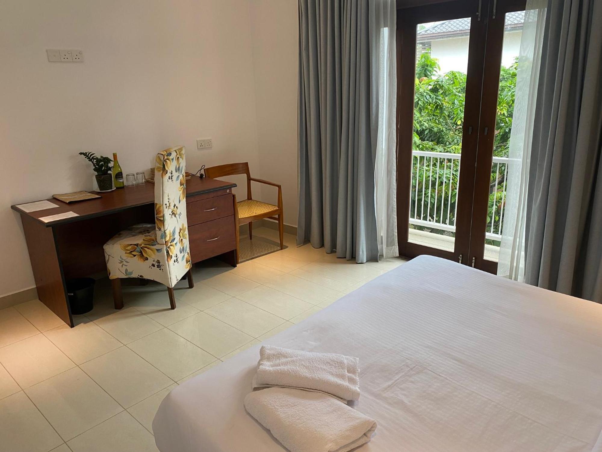 Cloud 9 Hotel 3*