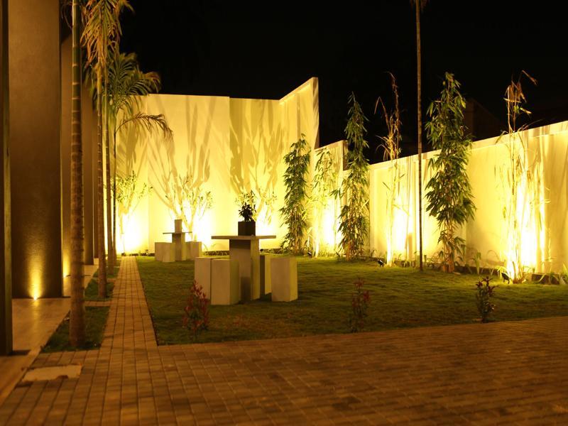 Cloud 9 Hotel